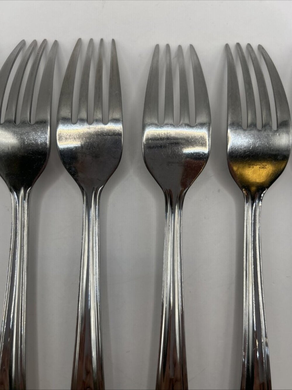 Mikasa CLASSICO SATIN Dinner Forks (Set of 8) Gerald Patrick 18/8 Korea 8 1/8" - Picture 16 of 16